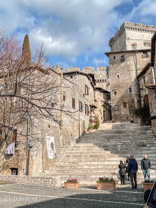 Sermoneta